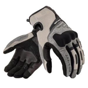Guantes Cavern